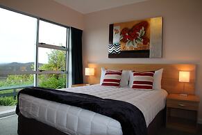 Cook's Lookout Motel