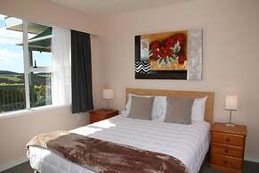 Cook's Lookout Motel