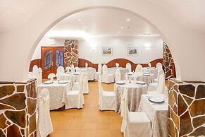 Hotel O Val Do Naseiro