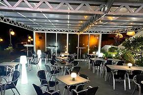 Hotel O Val Do Naseiro