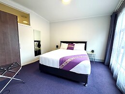 Amethyst Court Motorlodge