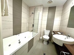 Amethyst Court Motorlodge