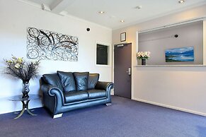 Amethyst Court Motorlodge