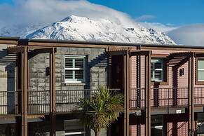 Marina Apartments Element Escapes