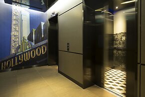 Hotel 81 Premier Hollywood