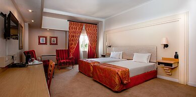 Apollo Hotel