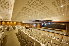 Flora Airport Hotel and Convention Centre Kochi