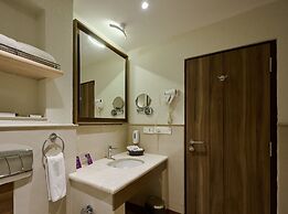 Flora Airport Hotel and Convention Centre Kochi