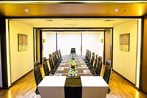 Flora Airport Hotel and Convention Centre Kochi