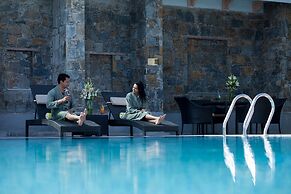 Ramada by Wyndham Udaipur Resort and Spa