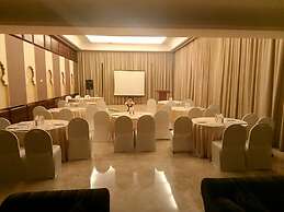 Ramada by Wyndham Udaipur Resort and Spa