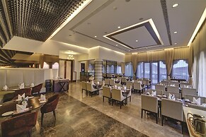 Ramada by Wyndham Udaipur Resort and Spa