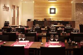 Le Chalet du Mont Vallon Spa Resort