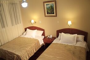 Hotel Manhattan Inn Airport