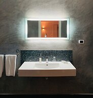 La Suite Boutique Hotel