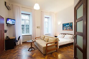 Renaissance Suites Odessa