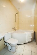 Renaissance Suites Odessa