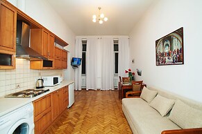 Renaissance Suites Odessa