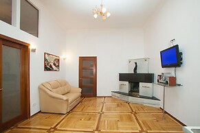 Renaissance Suites Odessa