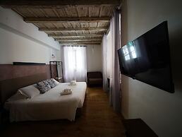 Nerva Accommodation