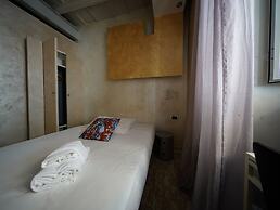 Nerva Accommodation