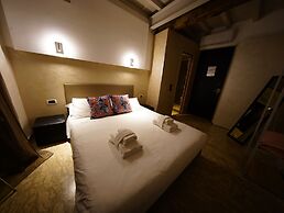 Nerva Accommodation