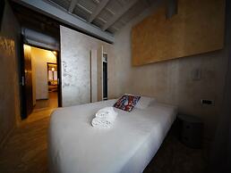 Nerva Accommodation