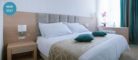 Grand Hotel Adriatic II