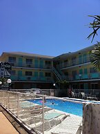 Surfside Motel