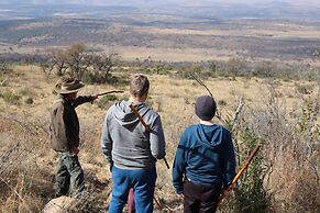 African Hills Safari Lodge & Spa