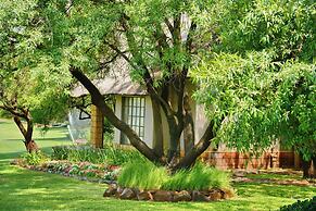 African Hills Safari Lodge & Spa