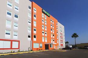 City Express Junior by Marriott Tijuana Otay