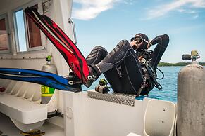 Splash Inn Dive Resort & Villas