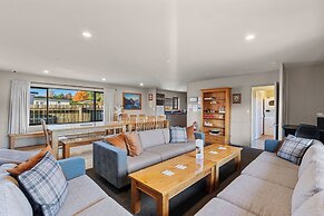 Tasman Holiday Parks - Te Anau