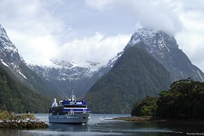 Tasman Holiday Parks - Te Anau