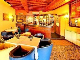 Hotel La Tablee Medievale