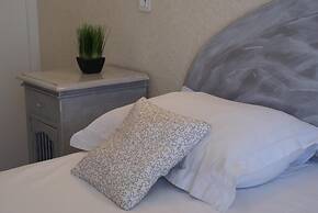 Hôtel Le Petit Manoir