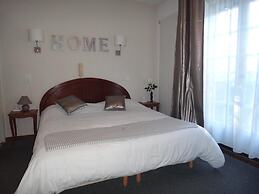 Hôtel Le Petit Manoir