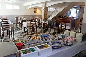 Hôtel Le Petit Manoir