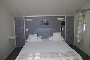 Hôtel Le Petit Manoir