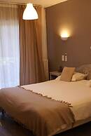 Hôtel Le Petit Manoir