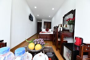 Phoenix Legend Hotel