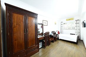 Phoenix Legend Hotel