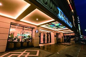 Fish Hotel Kaohsiung