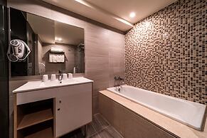 Fish Hotel Kaohsiung