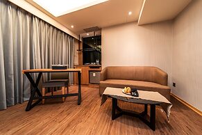 Fish Hotel Kaohsiung