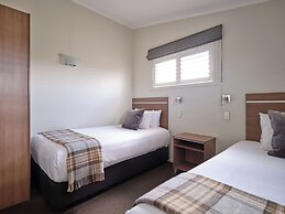 Suncourt Hotel & Conference Centre
