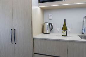 Suncourt Hotel & Conference Centre