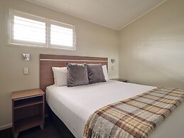 Suncourt Hotel & Conference Centre