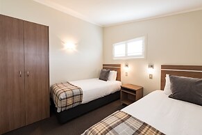 Suncourt Hotel & Conference Centre